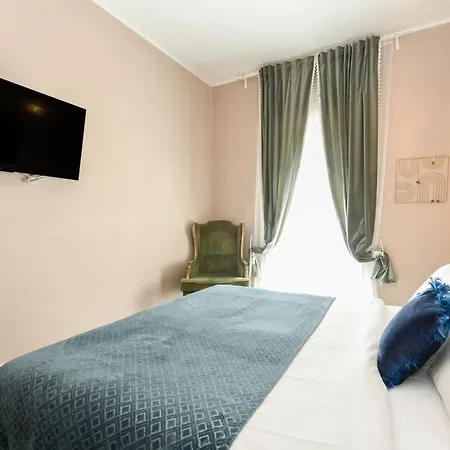 Prestige Via Romagnoli Guest house