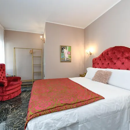 Prestige Via Romagnoli * Sirmione